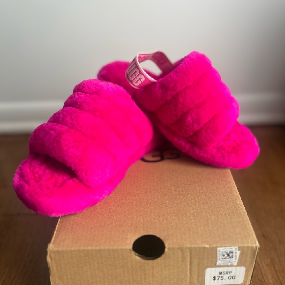 UGG Fluff Yeah Slide